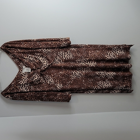 Leopard Print ruched twist wrap belted dress 12 - Picture 1 of 7